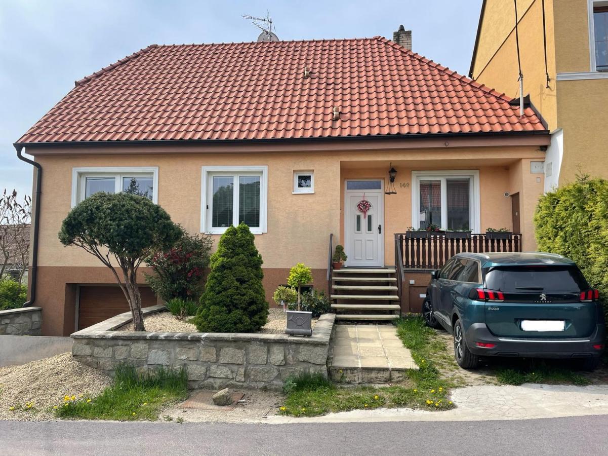 Apartman U Brezinu ズノイモ エクステリア 写真