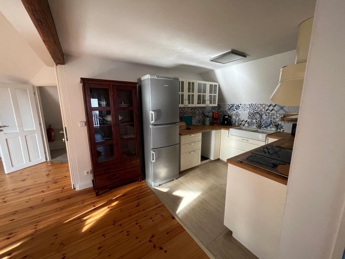 Apartman U Brezinu ズノイモ エクステリア 写真
